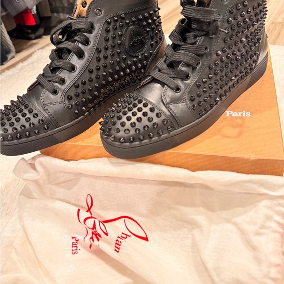 LOUBOUTIN LOUIS FLAT CALF/SPIKES in Black Sz 44 - Picture 3 of 7